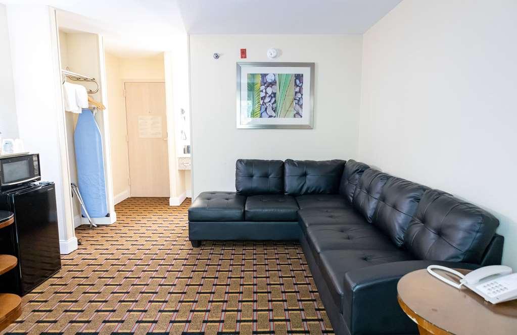 Baymont By Wyndham College Park Atlanta Airport South Otel Oda fotoğraf
