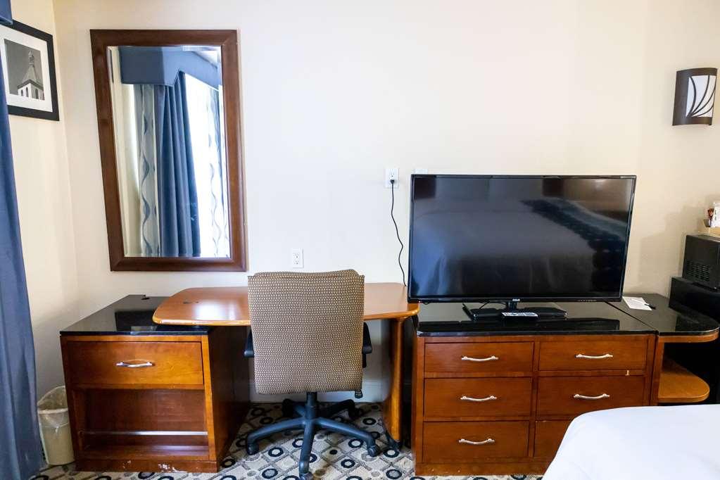 Baymont By Wyndham College Park Atlanta Airport South Otel Oda fotoğraf