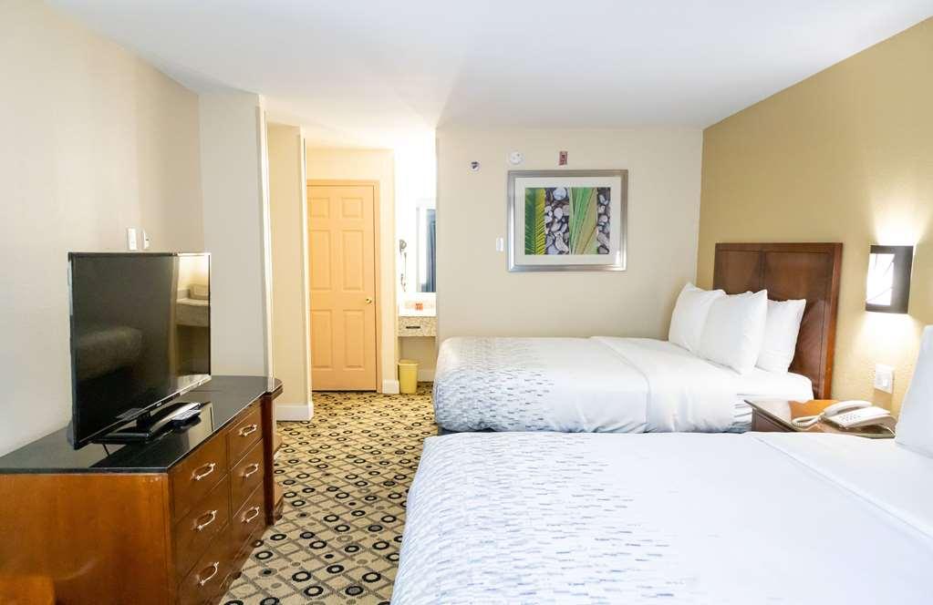 Baymont By Wyndham College Park Atlanta Airport South Otel Oda fotoğraf